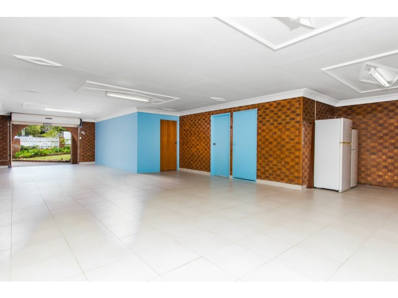 15 Denman St, Greenslopes QLD 4120