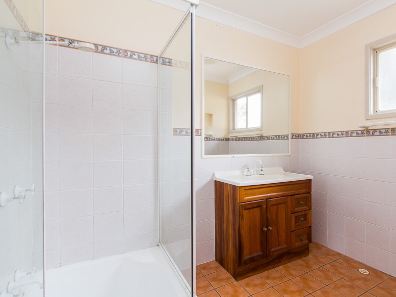 53 Messines Ridge Rd, Tarragindi QLD 4121