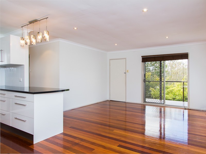 53 Messines Ridge Rd, Tarragindi QLD 4121