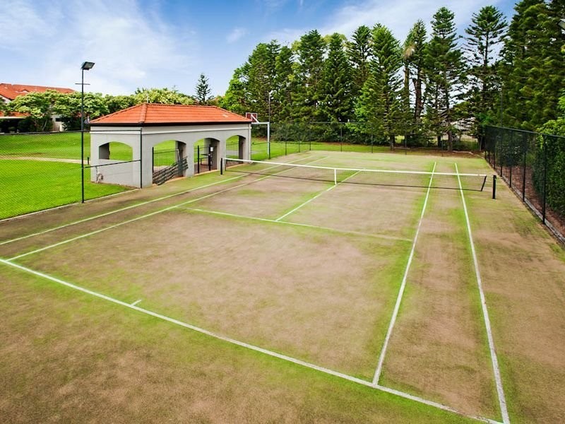 62 / 19 SANTA BARBARA RD, Hope Island QLD 4212