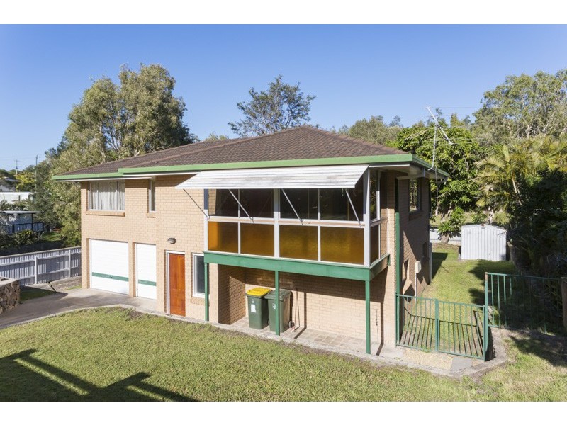 29 Hector Road, Holland Park QLD 4121