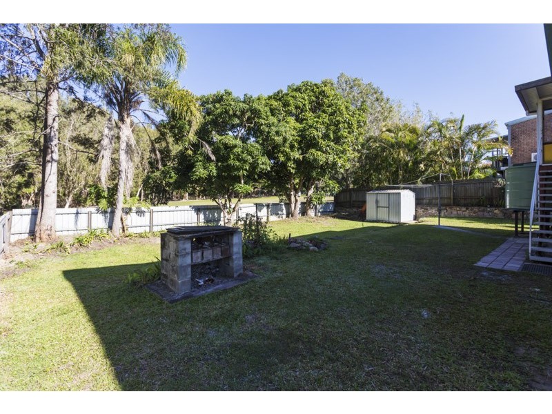 29 Hector Road, Holland Park QLD 4121