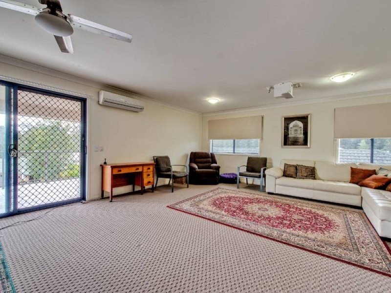 70 SANCTUARY DRIVE, Forest Lake QLD 4078