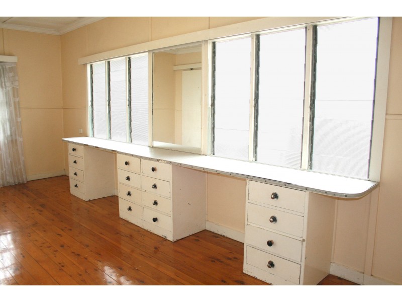 40 Glindemann Drive, Holland Park QLD 4121