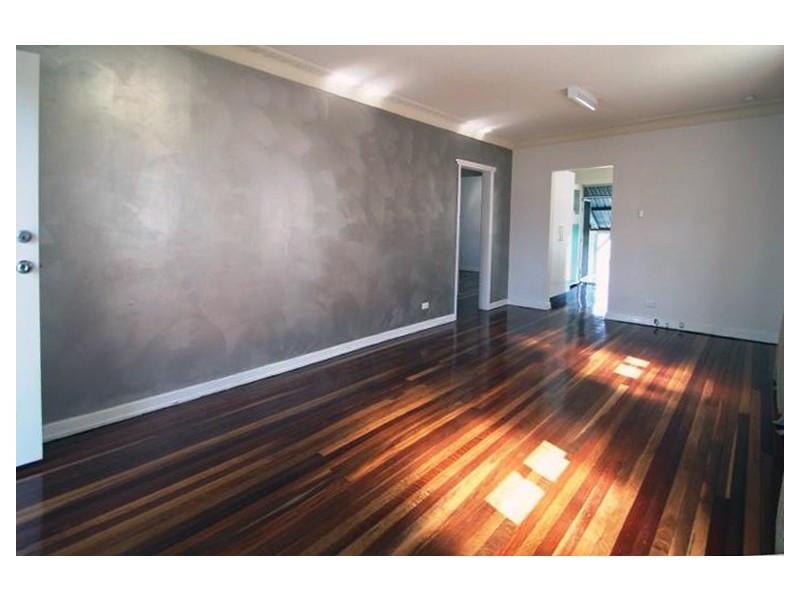 77 Dawson Road, Upper Mount Gravatt QLD 4122