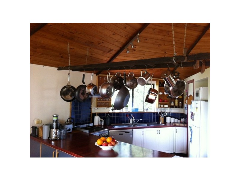 25 NORTH RD, Lower Beechmont QLD 4211