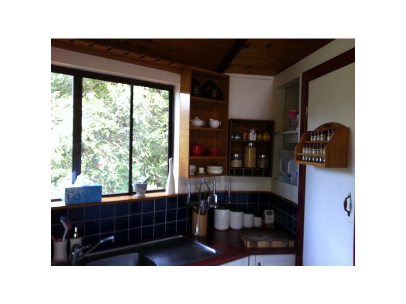 25 NORTH RD, Lower Beechmont QLD 4211