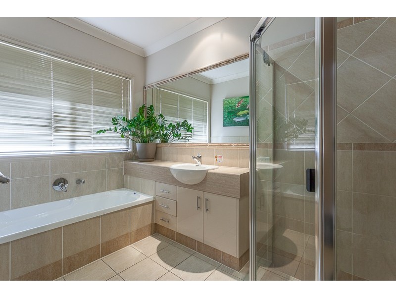 12 EASTSIDE ESPLANADE, Monterey Keys QLD 4212