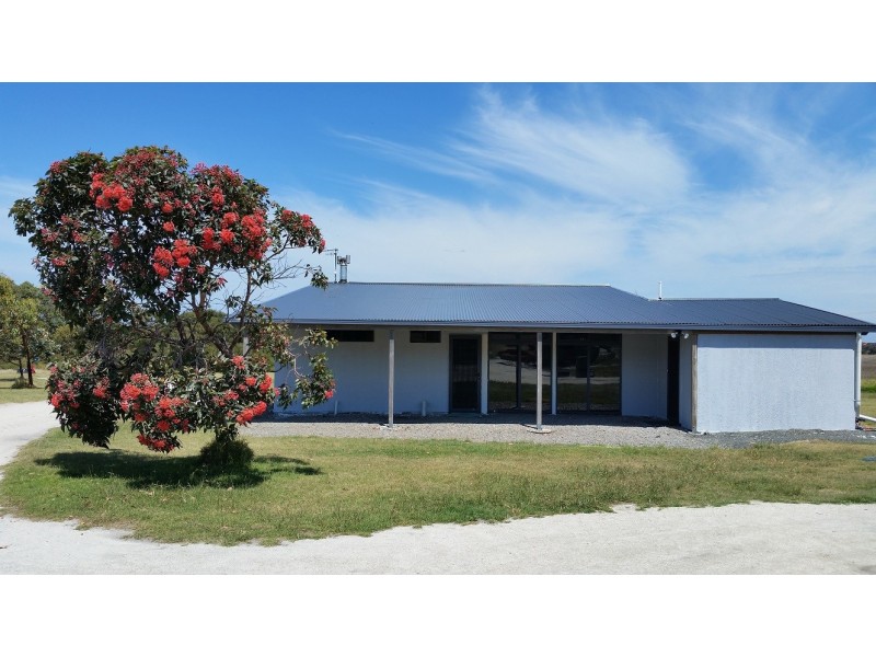 684 Palana Road, Whitemark TAS 7255