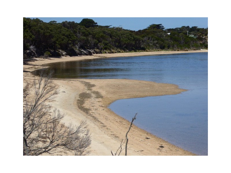 PID 2205333 Coast Road, Lady Barron TAS 7255