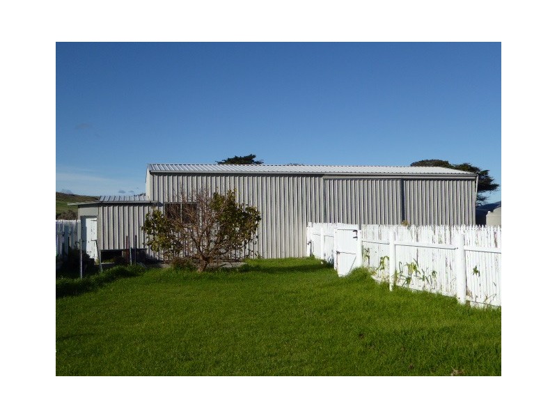 11 Lady Barron Road, Whitemark TAS 7255