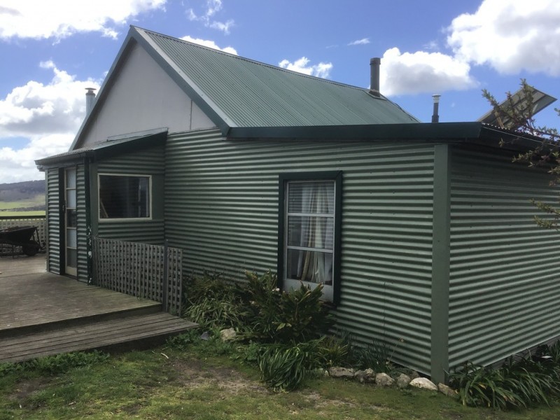 375 Killiecrankie Road, Killiecrankie TAS 7255