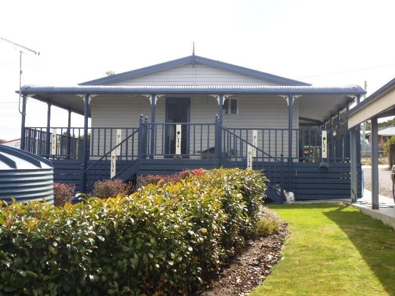 2 Gunter Street, Lady Barron TAS 7255