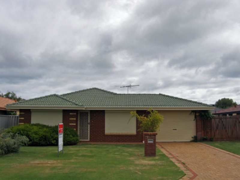 5 Silkhurst Crescent, Warnbro WA 6169