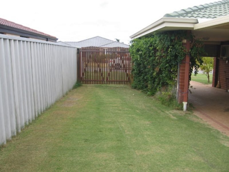 5 Silkhurst Crescent, Warnbro WA 6169