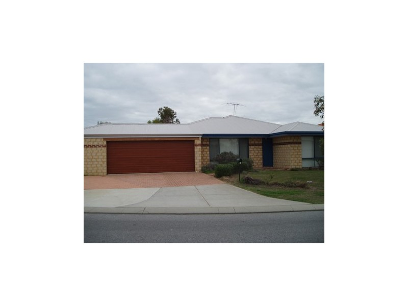 4 L’Esterel Way, Port Kennedy WA 6172