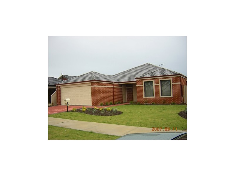 8 Torquay Way, Secret Harbour WA 6173