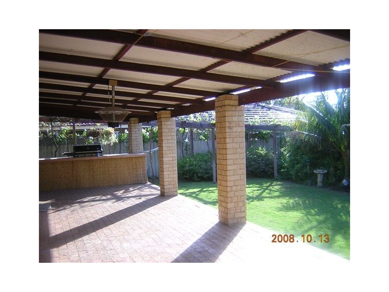 24 Regan Street, Rockingham WA 6168