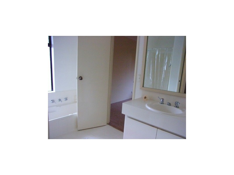 123 Currie Street, Warnbro WA 6169