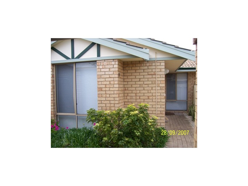 12/6 Sepia Court, Rockingham WA 6168