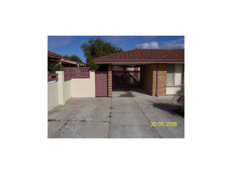 21 Chelmsford Avenue, Port Kennedy WA 6172