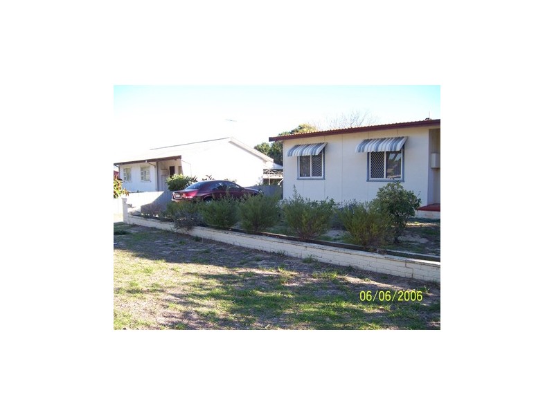 9 Waimea Road, Safety Bay WA 6169