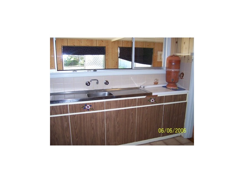 9 Waimea Road, Safety Bay WA 6169