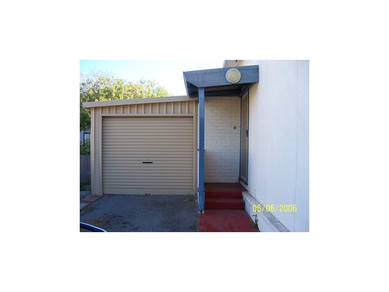 9 Waimea Road, Safety Bay WA 6169