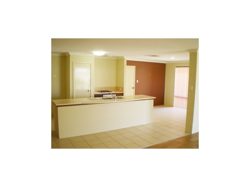 6 Hoskin Way, Baldivis WA 6171