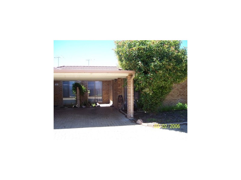 U 4 / 10 Hawkins Street, Rockingham WA 6168