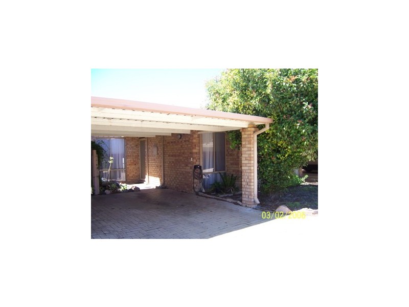 U 4 / 10 Hawkins Street, Rockingham WA 6168