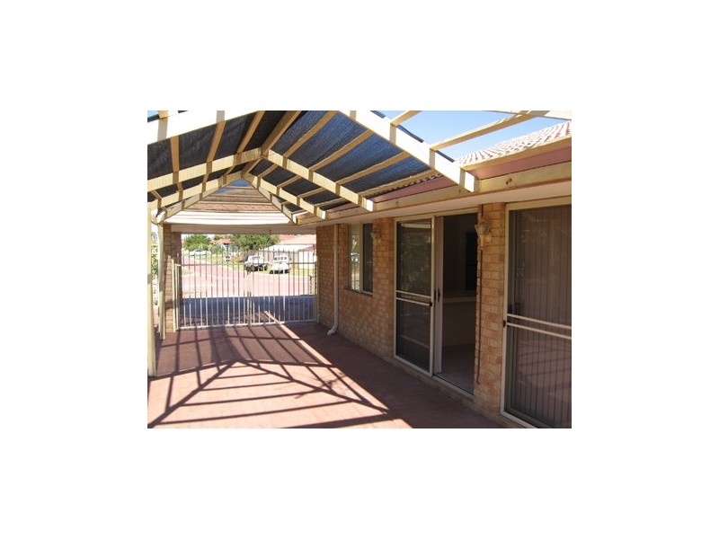 23 Hillcrest Court, Port Kennedy WA 6172