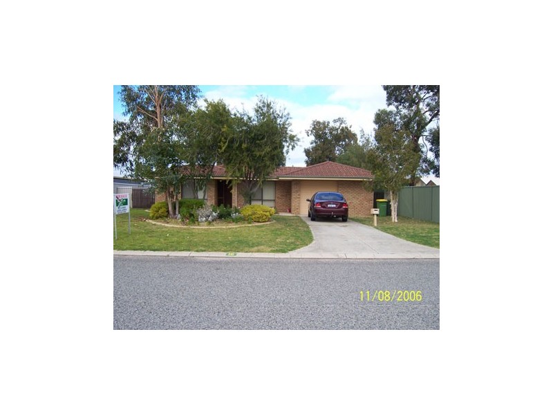 16 Campbell Way, Rockingham WA 6168