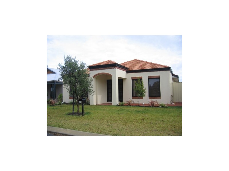 81 Maroubra Parade, Secret Harbour WA 6173