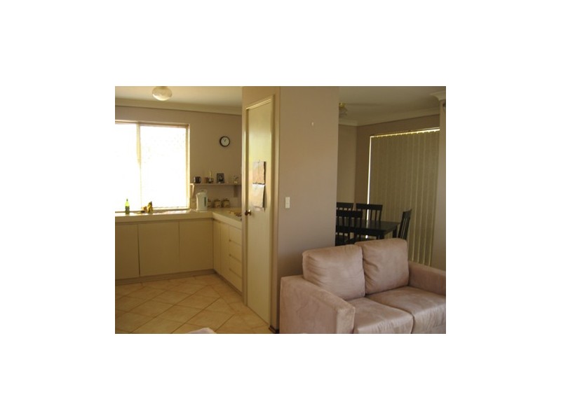 9/13 Baralda Court, Rockingham WA 6168