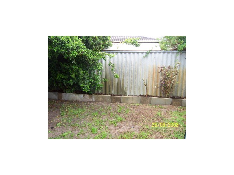 10/9 Merope Close, Rockingham WA 6168