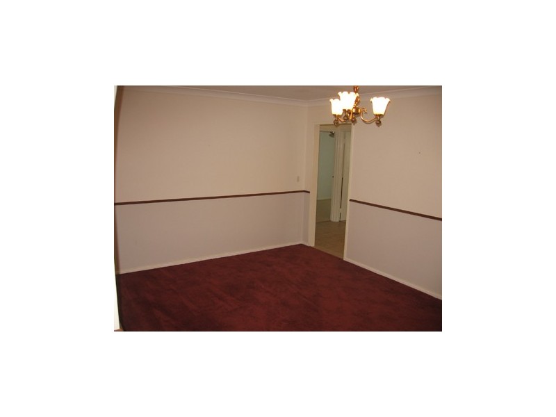 5 Varley Crescent, Cooloongup WA 6168