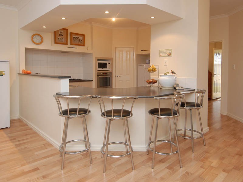 38 Baycliff Turn, Waikiki WA 6169