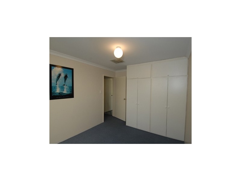 26 Rees Crescent, Rockingham WA 6168