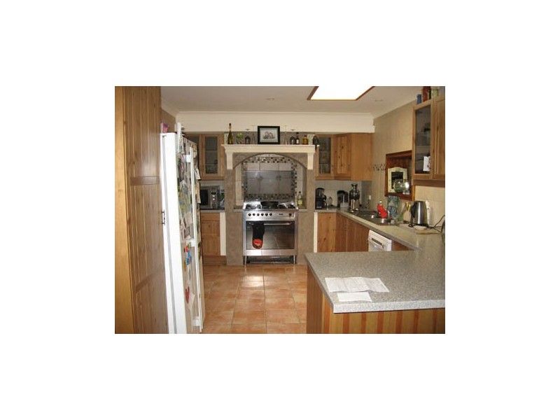 34 Holcombe Road, Warnbro WA 6169