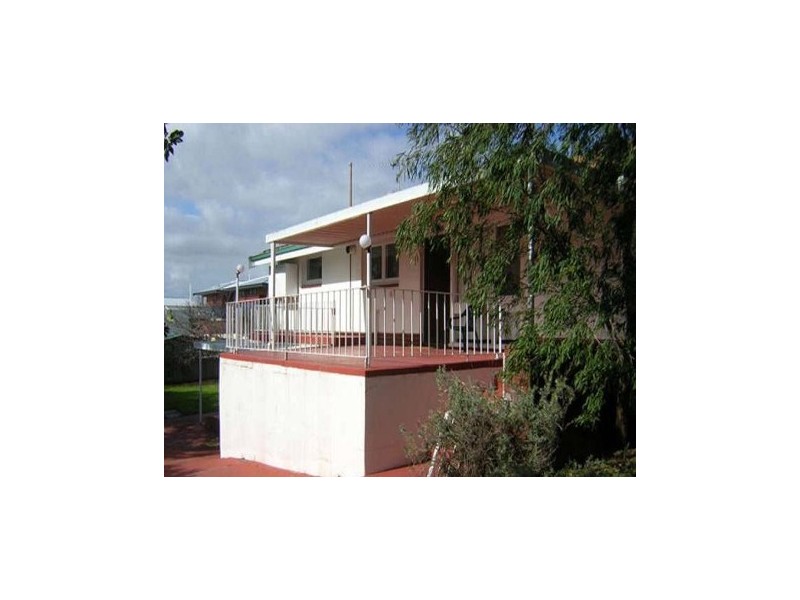 12 Third Avenue, Shoalwater WA 6169