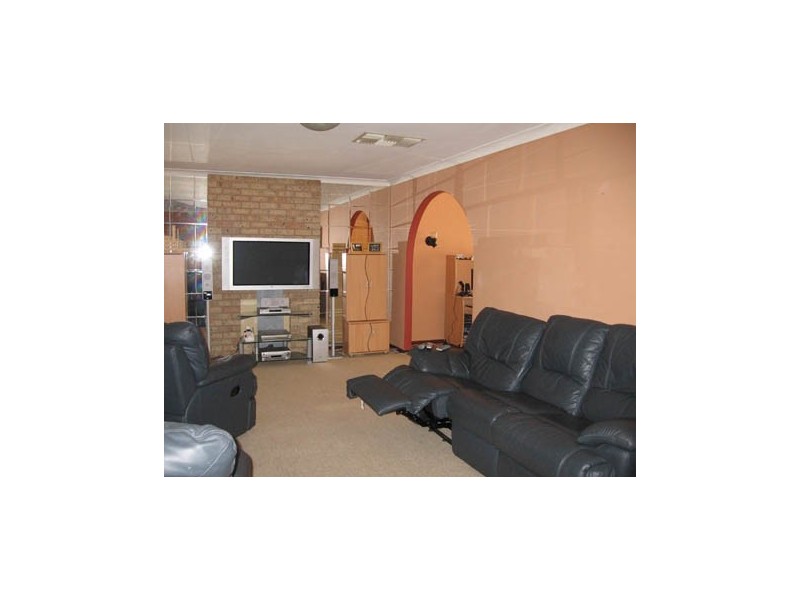 22 Bideford Street, Warnbro WA 6169