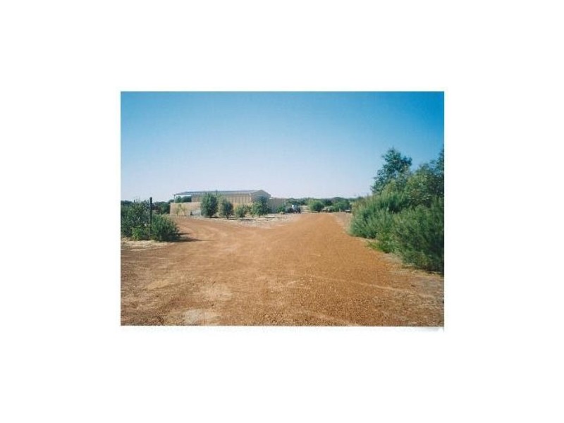 1 Wye Farm Road, Dongara WA 6525