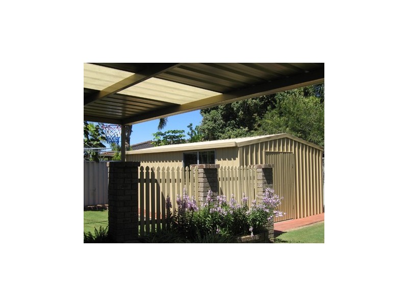 43 Townsend Road, Rockingham WA 6168