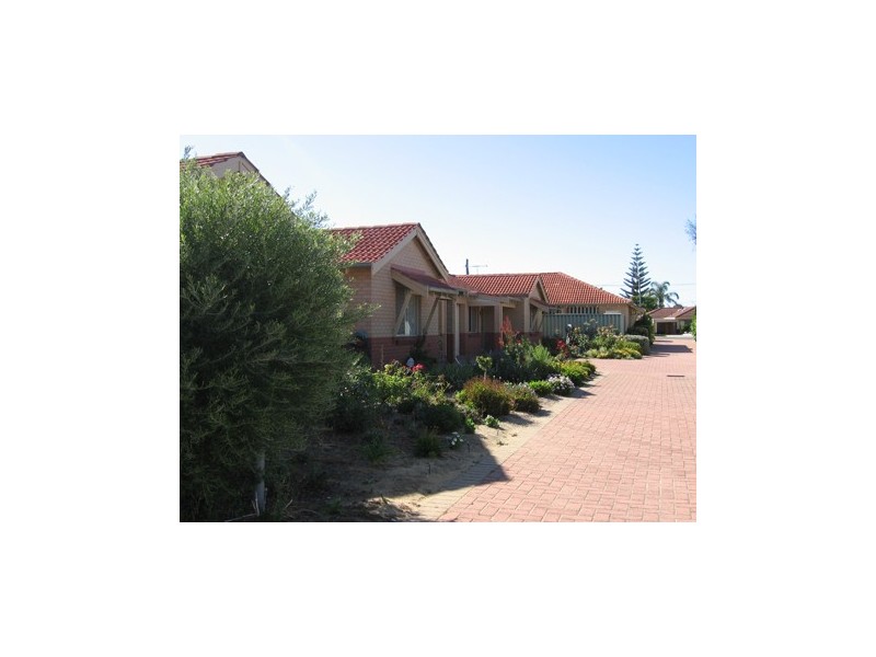5/1 Ashford Avenue, Rockingham WA 6168