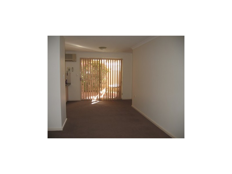 5/1 Ashford Avenue, Rockingham WA 6168