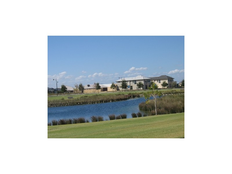 1 Lexar Bend, Shoalwater WA 6169