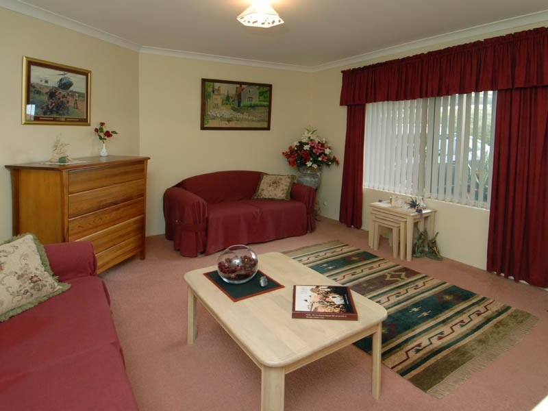 14 Marigold Place, Waikiki WA 6169