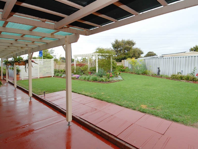 14 Marigold Place, Waikiki WA 6169