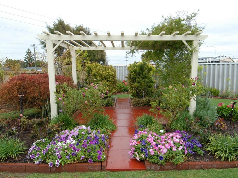 14 Marigold Place, Waikiki WA 6169